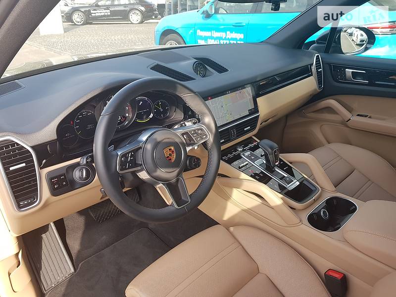 Внедорожник / Кроссовер Porsche Cayenne 2018 в Днепре