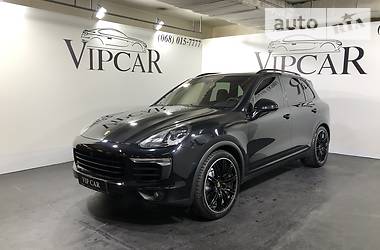 Внедорожник / Кроссовер Porsche Cayenne 2017 в 