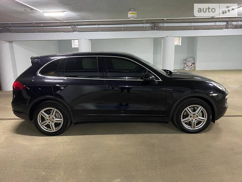 Позашляховик / Кросовер Porsche Cayenne 2013 в Кременчуці
