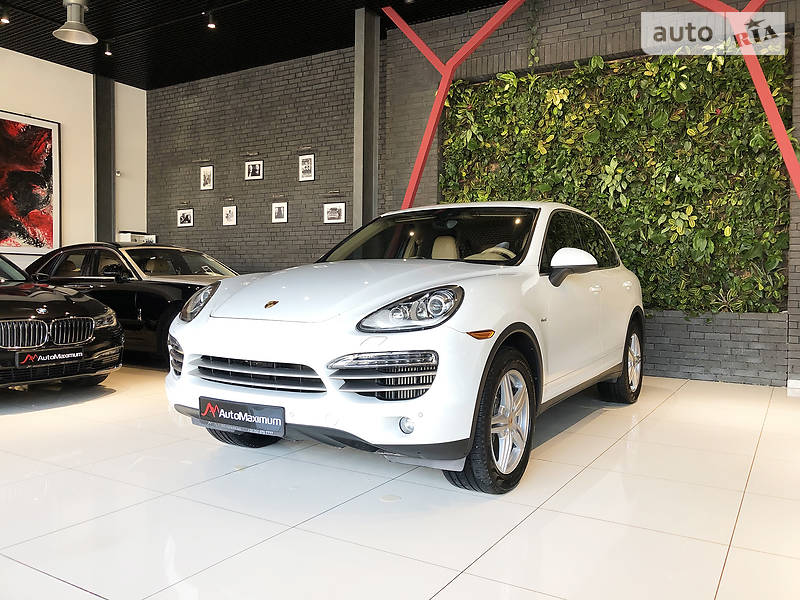 Внедорожник / Кроссовер Porsche Cayenne 2014 в Одессе