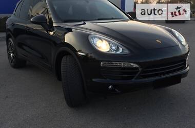 Внедорожник / Кроссовер Porsche Cayenne 2012 в Днепре