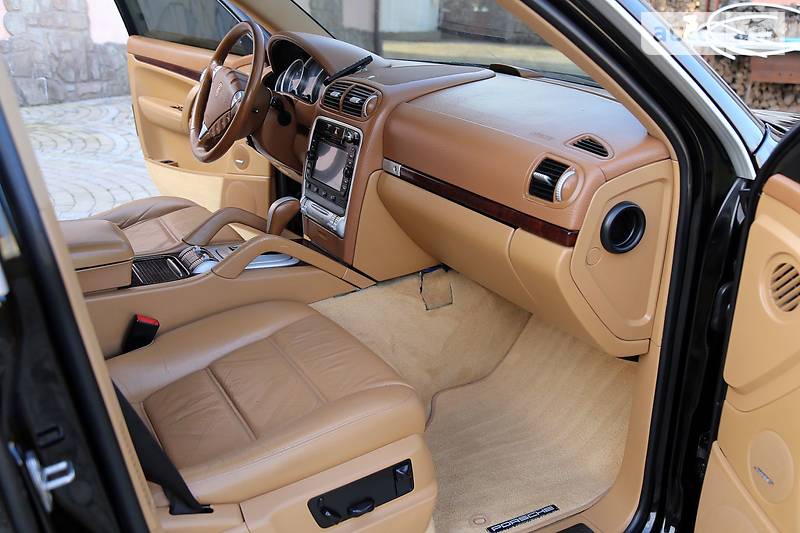 Позашляховик / Кросовер Porsche Cayenne 2004 в Тернополі