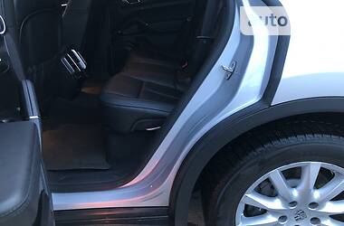 Позашляховик / Кросовер Porsche Cayenne 2013 в 