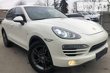 Внедорожник / Кроссовер Porsche Cayenne 2011 в Тернополе