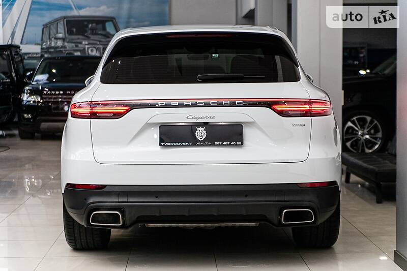 Позашляховик / Кросовер Porsche Cayenne 2018 в Одесі