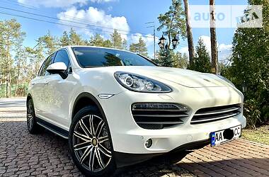Позашляховик / Кросовер Porsche Cayenne 2012 в 