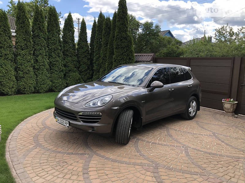 Позашляховик / Кросовер Porsche Cayenne 2012 в Кропивницькому