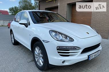 Внедорожник / Кроссовер Porsche Cayenne 2012 в Хмельницком