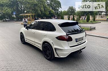 Внедорожник / Кроссовер Porsche Cayenne 2010 в Одессе