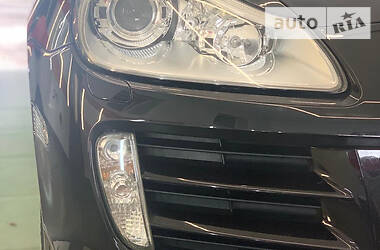 Позашляховик / Кросовер Porsche Cayenne 2007 в 