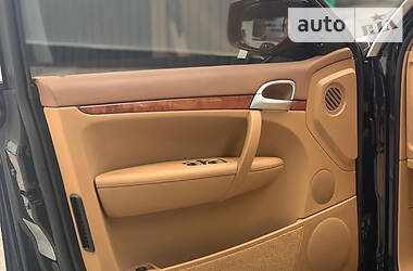 Позашляховик / Кросовер Porsche Cayenne 2007 в 