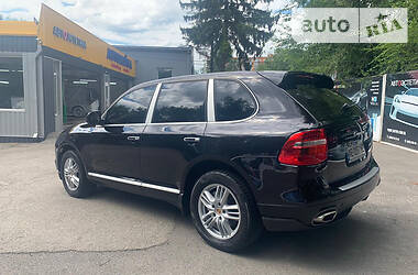 Позашляховик / Кросовер Porsche Cayenne 2007 в 