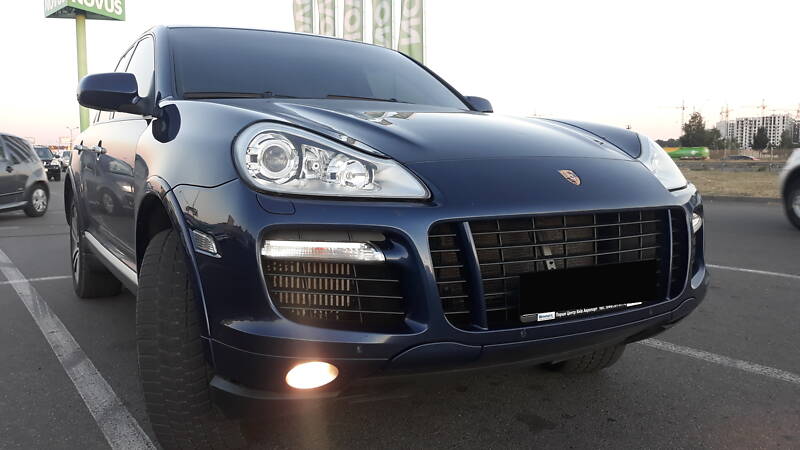 Позашляховик / Кросовер Porsche Cayenne 2008 в Києві