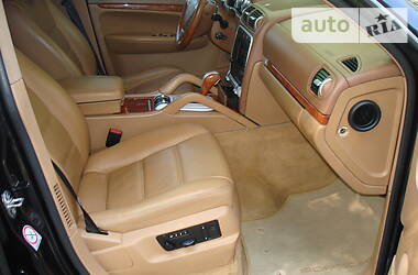 Внедорожник / Кроссовер Porsche Cayenne 2005 в 