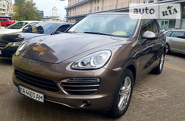 Внедорожник / Кроссовер Porsche Cayenne 2013 в Киеве