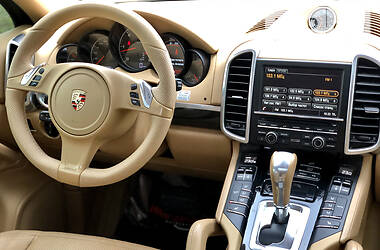 Внедорожник / Кроссовер Porsche Cayenne 2013 в Каховке