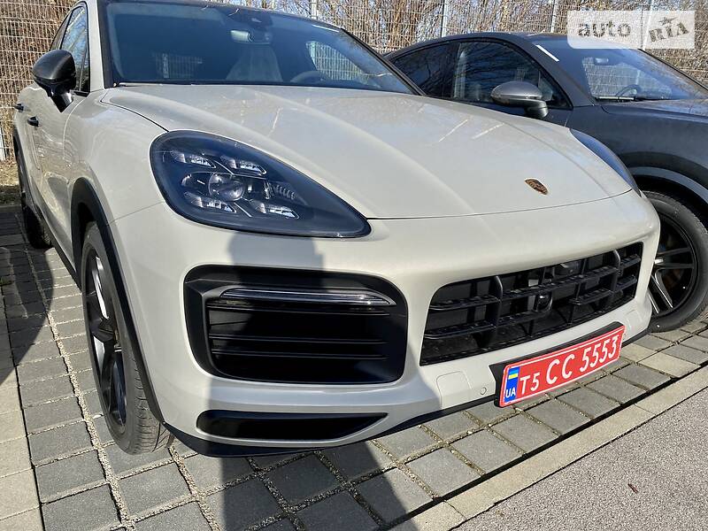 Внедорожник / Кроссовер Porsche Cayenne 2021 в Киеве фото 3 Внедорожник / Кроссовер Porsche Cayenne 2021 в Киеве