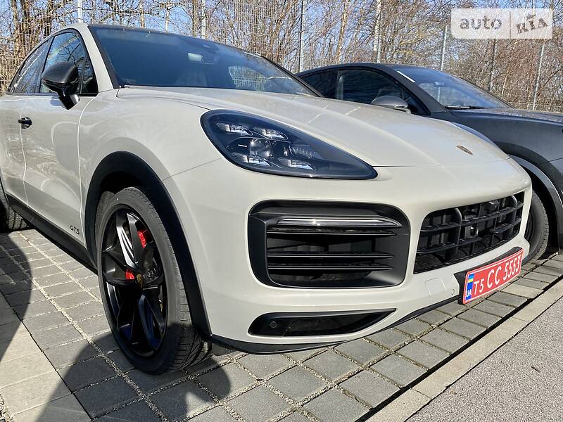 Внедорожник / Кроссовер Porsche Cayenne 2021 в Киеве фото 5 Внедорожник / Кроссовер Porsche Cayenne 2021 в Киеве