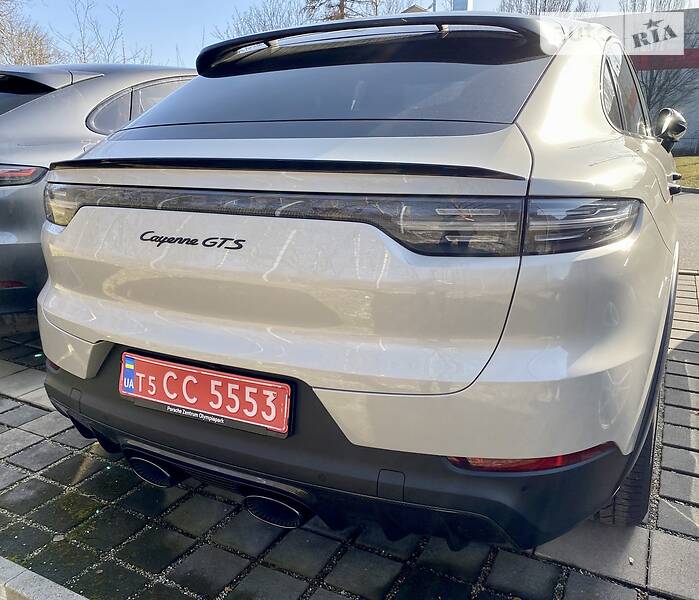 Внедорожник / Кроссовер Porsche Cayenne 2021 в Киеве фото 17 Внедорожник / Кроссовер Porsche Cayenne 2021 в Киеве