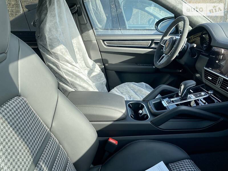 Внедорожник / Кроссовер Porsche Cayenne 2021 в Киеве фото 51 Внедорожник / Кроссовер Porsche Cayenne 2021 в Киеве