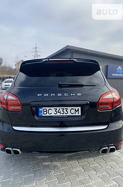 Внедорожник / Кроссовер Porsche Cayenne 2012 в Львове