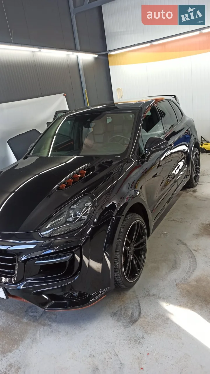 2016 Porsche Cayenne - мініатюра 8