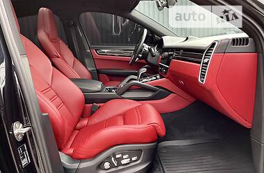 Внедорожник / Кроссовер Porsche Cayenne 2019 в 