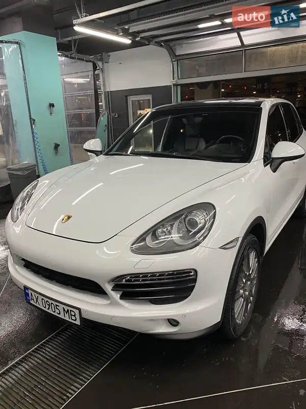 Porsche Cayenne 2012 VIN WP1AE2A29DLA14631 фото оголошення 24 з 59