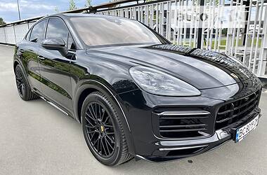 Внедорожник / Кроссовер Porsche Cayenne 2019 в 
