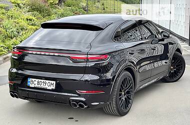 Внедорожник / Кроссовер Porsche Cayenne 2019 в 