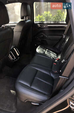 Позашляховик / Кросовер Porsche Cayenne 2013 в Кропивницькому