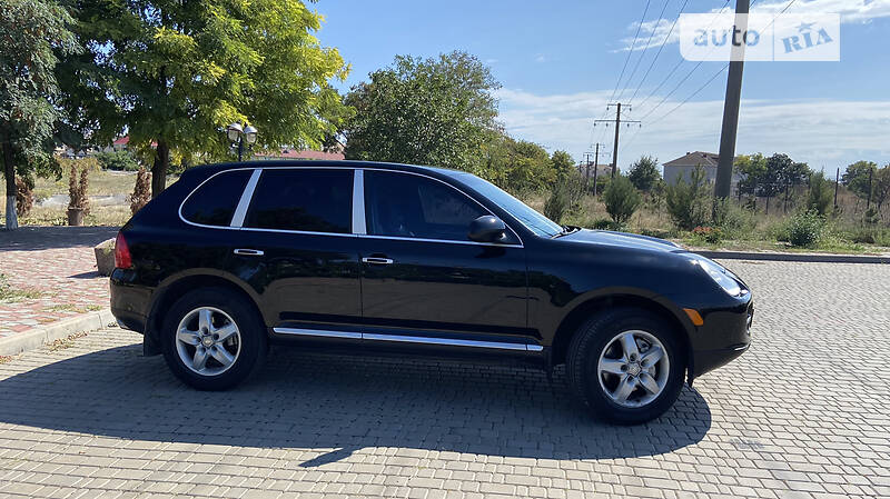 Внедорожник / Кроссовер Porsche Cayenne 2004 в Одессе