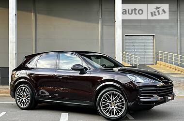 Внедорожник / Кроссовер Porsche Cayenne 2022 в Киеве