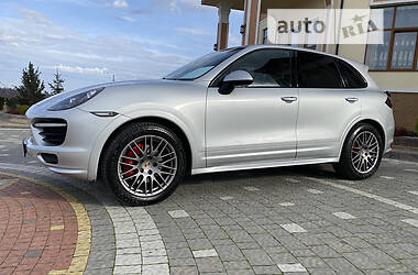 Позашляховик / Кросовер Porsche Cayenne 2013 в Львові