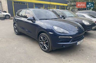 Внедорожник / Кроссовер Porsche Cayenne 2011 в 