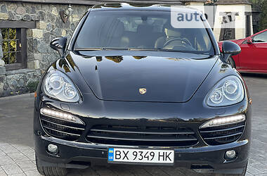 Позашляховик / Кросовер Porsche Cayenne 2013 в Хмельницькому