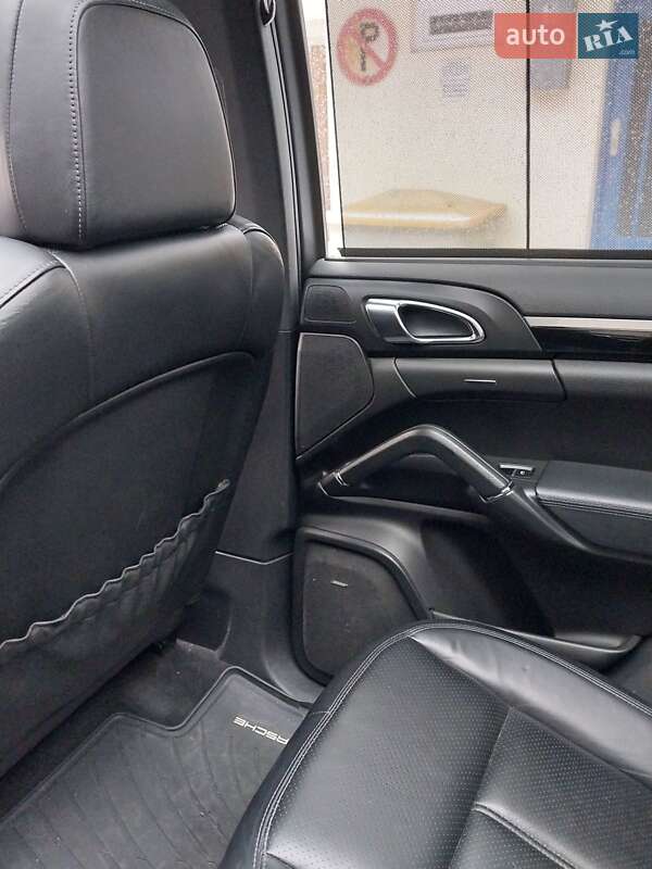 Позашляховик / Кросовер Porsche Cayenne 2012 в Львові фото 4 Позашляховик / Кросовер Porsche Cayenne 2012 в Львові