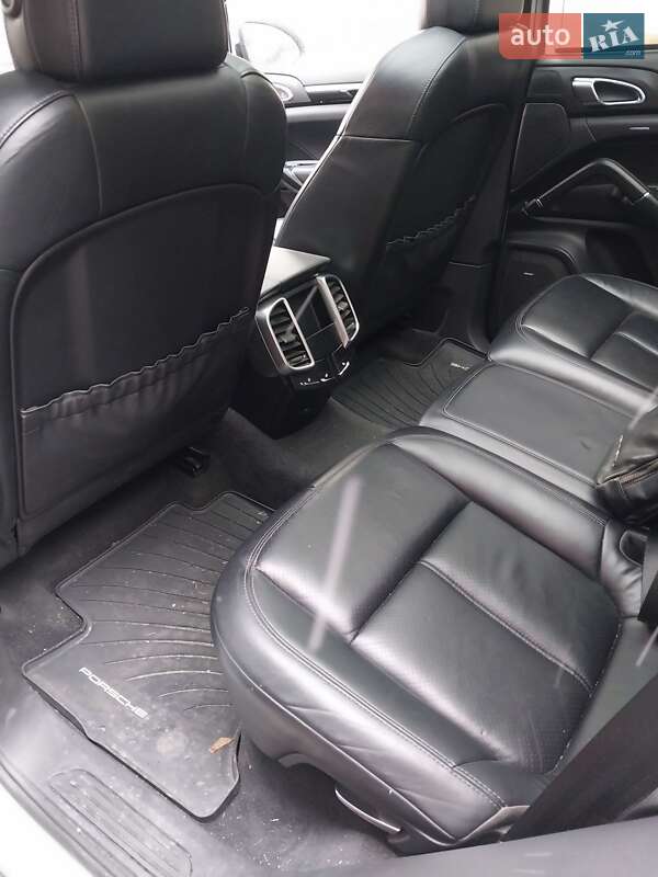 Позашляховик / Кросовер Porsche Cayenne 2012 в Львові фото 6 Позашляховик / Кросовер Porsche Cayenne 2012 в Львові