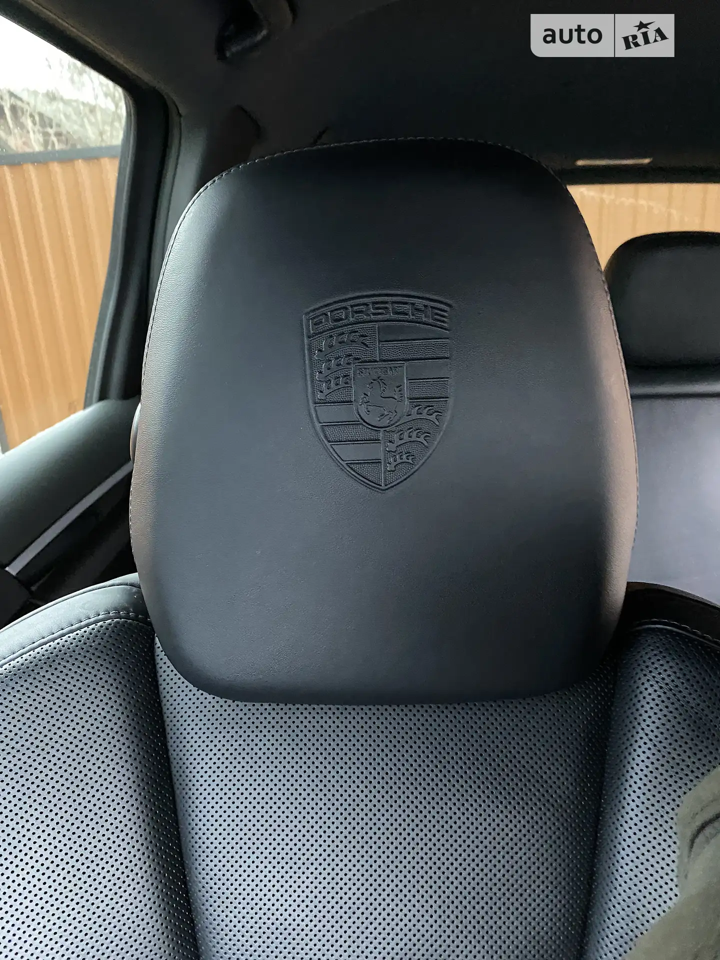 2015 Porsche Cayenne - мініатюра 24