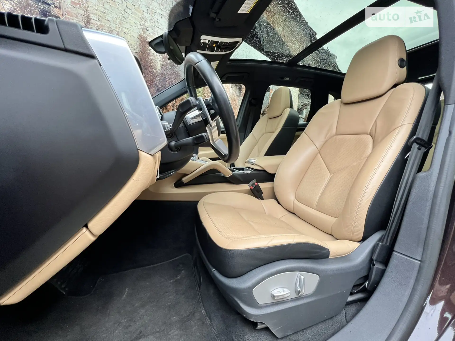 2017 Porsche Cayenne - мініатюра 33