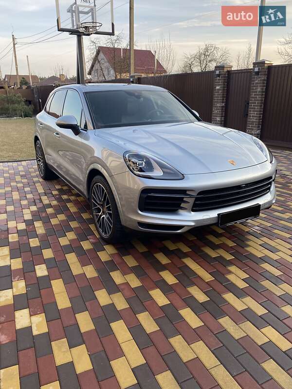Позашляховик / Кросовер Porsche Cayenne 2020 в Дніпрі