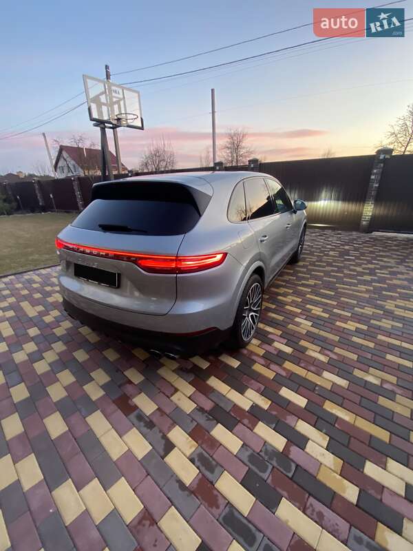Позашляховик / Кросовер Porsche Cayenne 2020 в Дніпрі
