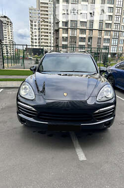 Внедорожник / Кроссовер Porsche Cayenne 2011 в Киеве