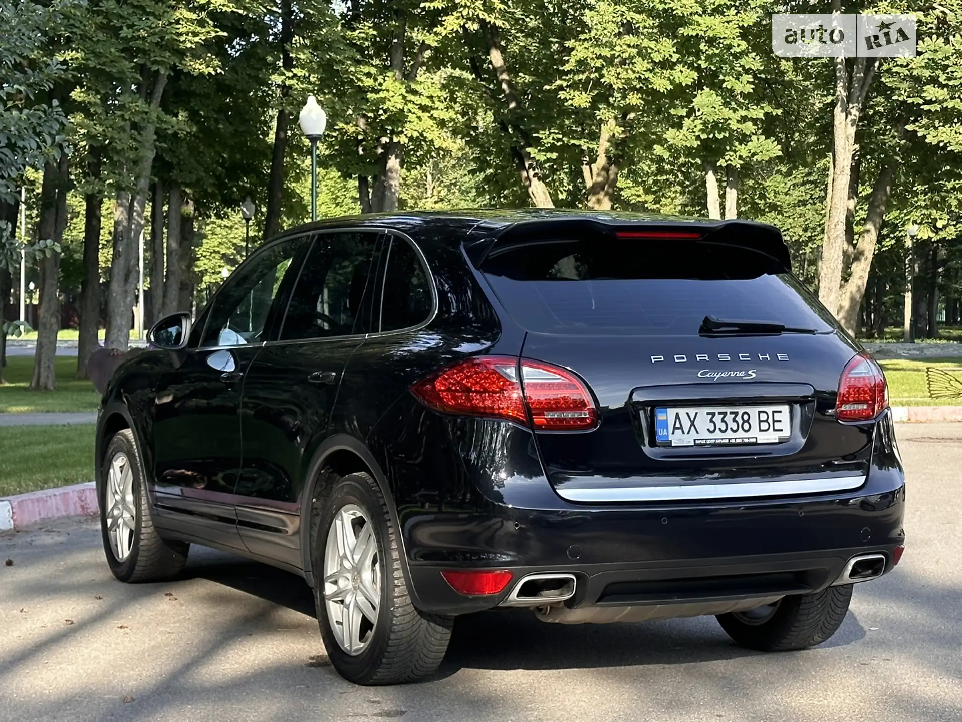 2012 Porsche Cayenne - мініатюра 12