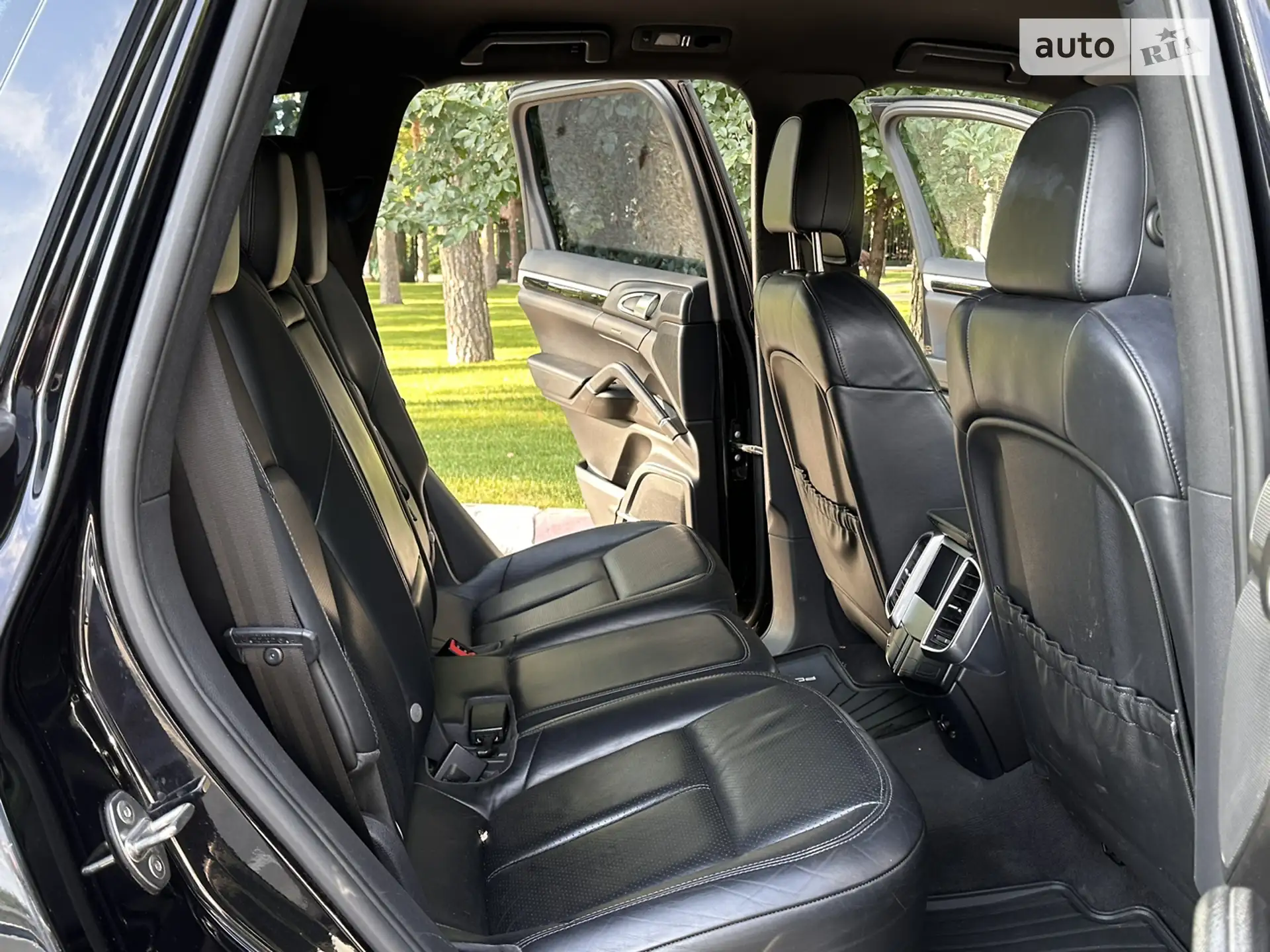 2012 Porsche Cayenne - мініатюра 6