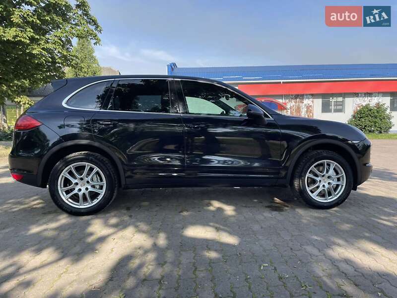 Внедорожник / Кроссовер Porsche Cayenne 2010 в Ивано-Франковске