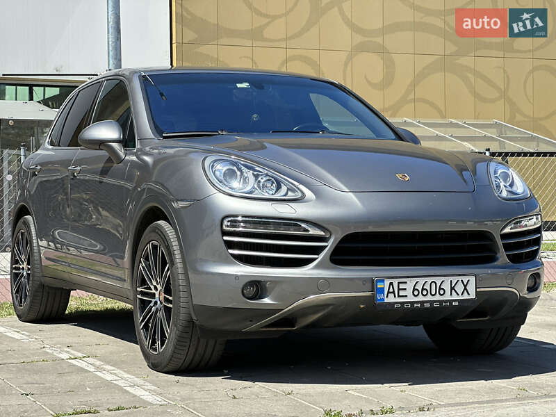 Позашляховик / Кросовер Porsche Cayenne 2012 в Кривому Розі