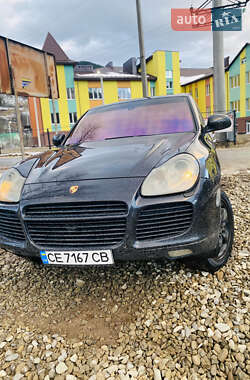 Внедорожник / Кроссовер Porsche Cayenne 2004 в Черновцах