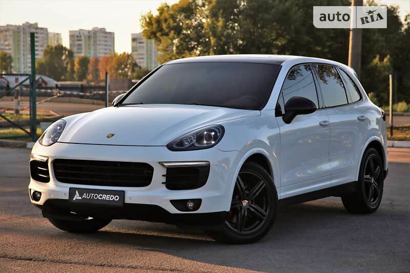 Внедорожник / Кроссовер Porsche Cayenne 2013 в Харькове