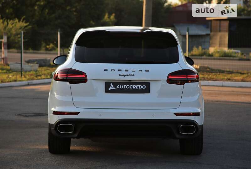 Внедорожник / Кроссовер Porsche Cayenne 2013 в Харькове